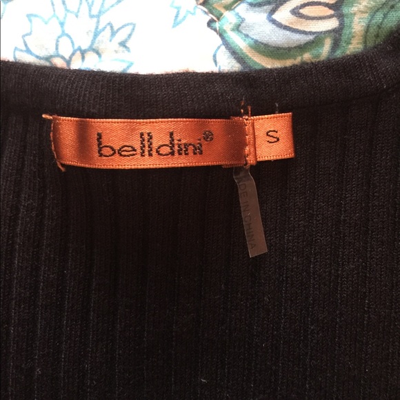 Belldini Size small zippered black ribbed tank top - Picture 2 of 7